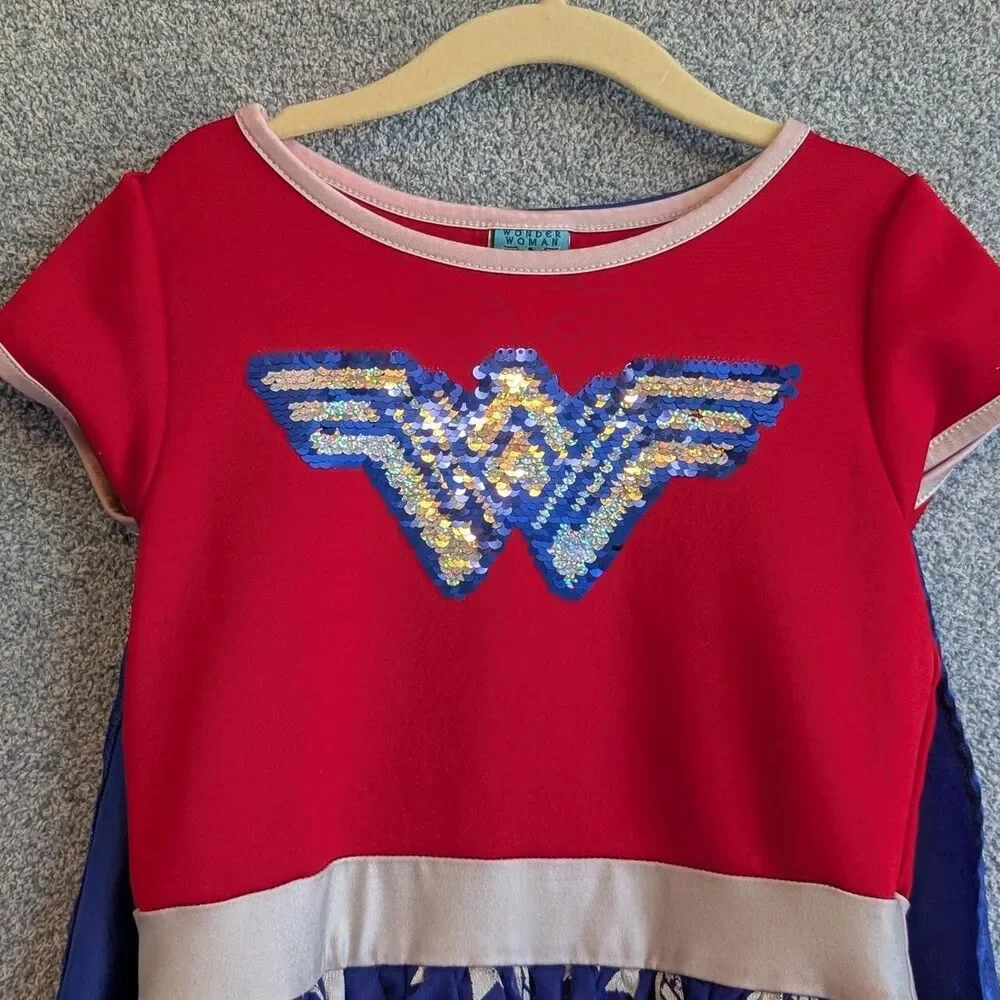 Wonder Woman Girls Size S 6 6X Sequin Tutu Cape Costume Dress